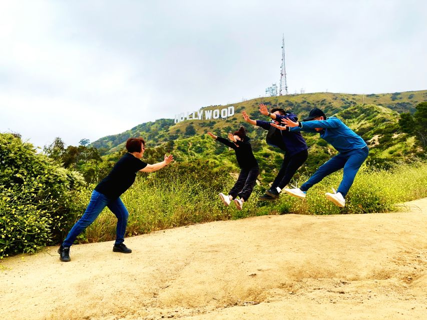 Los Angeles: Front & Back of Hollywood Sign Hike Guided Tour - Reaching the back of the Hollywood Sign