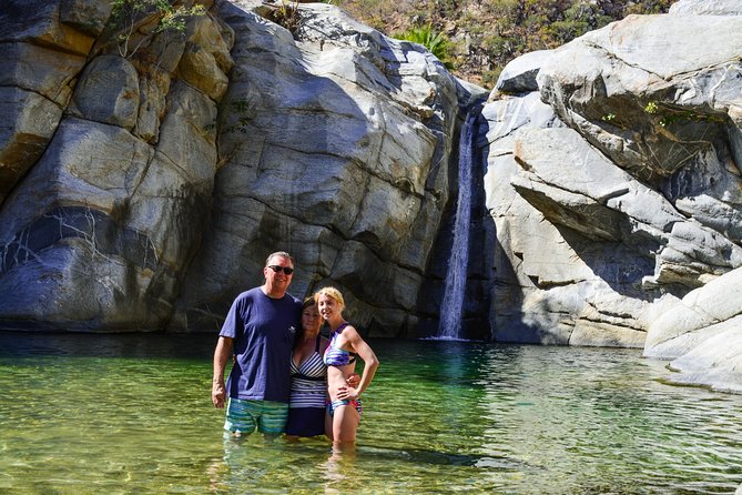 Los Cabos: Hiking at the Fox Canyon with Waterfall - Hiking through the dry canyon