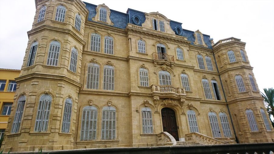 Marseille: Urban Hiking Tour with a Local Guide - Three coves and the Chemin du Bois Sacré