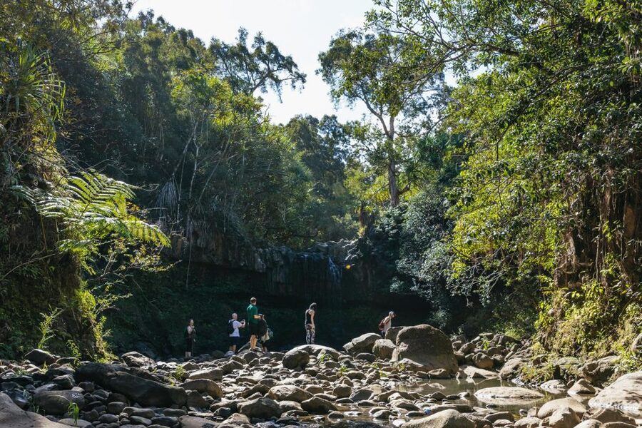 Maui: Rainforest Waterfalls Guided Hike with Picnic Lunch - The practical packing list