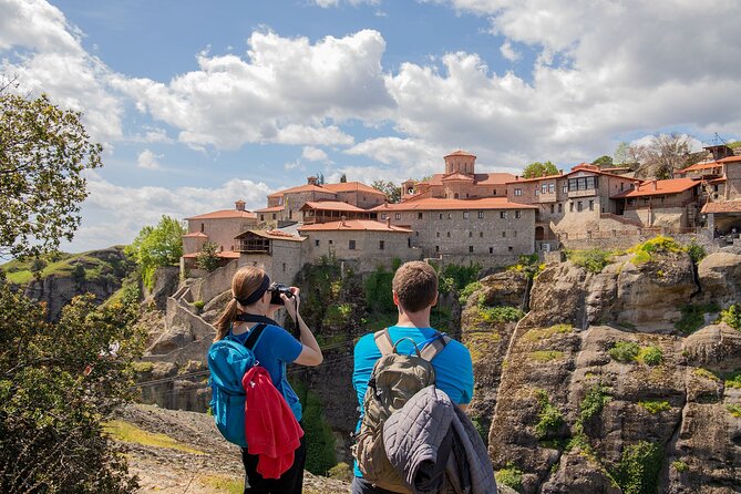 Meteora Small Group Hiking tour with Transfer and Monastery Visit - Why hiking is the better way to meet Meteora
