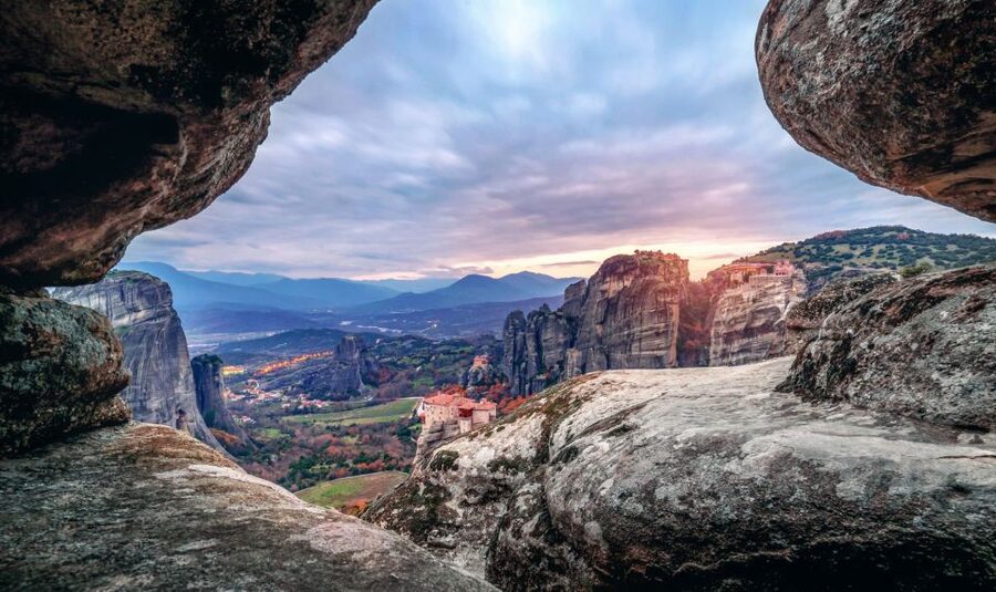 Meteora: Sunset Hike to Secret Caves - Bandovas and the old hermitages