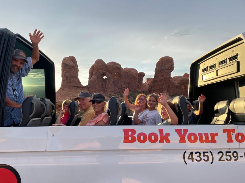 Moab: Arches National Park Sightseeing Tour - Why the panoramic van matters at Arches