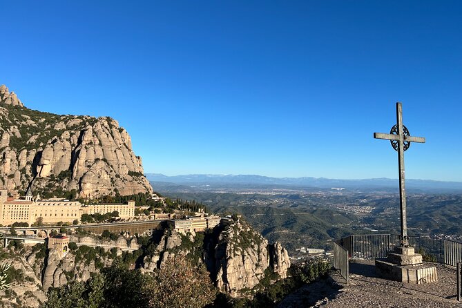 Montserrat very early : Hiking, Abbey, very small group - The hike: beautiful, steep, and not a stroll