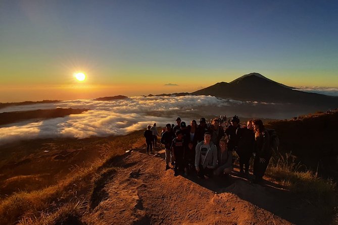 Mount Batur Sunrise Hike and Hidden Waterfall - Choosing between Kanto Lampo and Tibumana