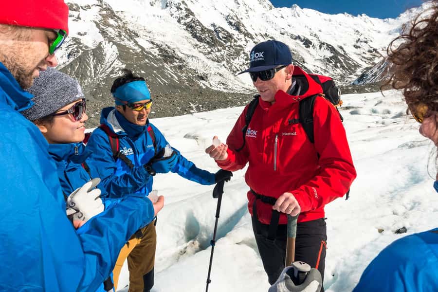 Mount Cook: 3-Hour Tasman Glacier Helicopter Ride and Hike - The first 15-minute flight toward the ice