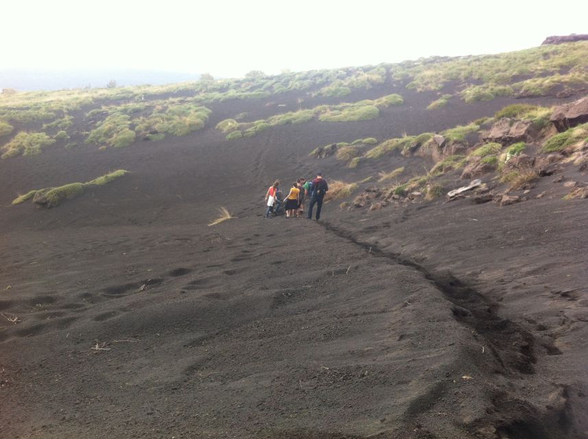 Mount Etna: Half-Day Guided Tour and Hike - Grotta dei Tre Livelli, a close look at lava