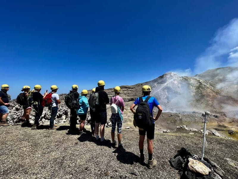 Mount Etna: Summit Trekking Tour - A long pause for views, food, and volcanic air