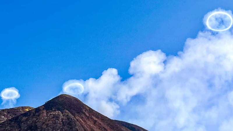 Mount Etna: Trek to 3000m with cable car and 4x4 - Summit craters and Bove Valley views