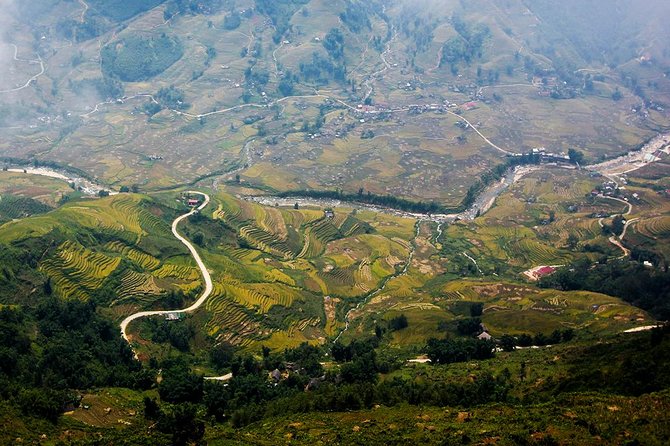 Mountain views & Rice Terraced Fields Hiking – 2D 1N - Why this Sapa trek is worth considering