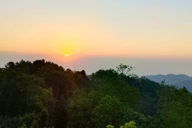 Nagarkot Sunrise View & Day Hiking with Lunch - Private/Group - The Nagarkot Panoramic Hiking Trail