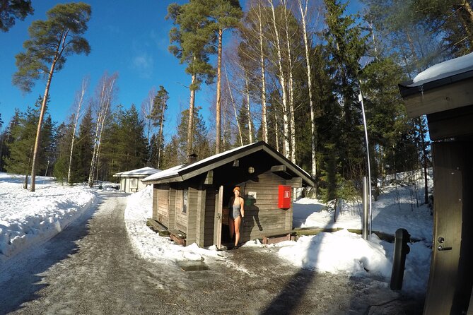 National Park Hike & Finnish Smoke Sauna Experience with Campfire Lunch - What the small group adds