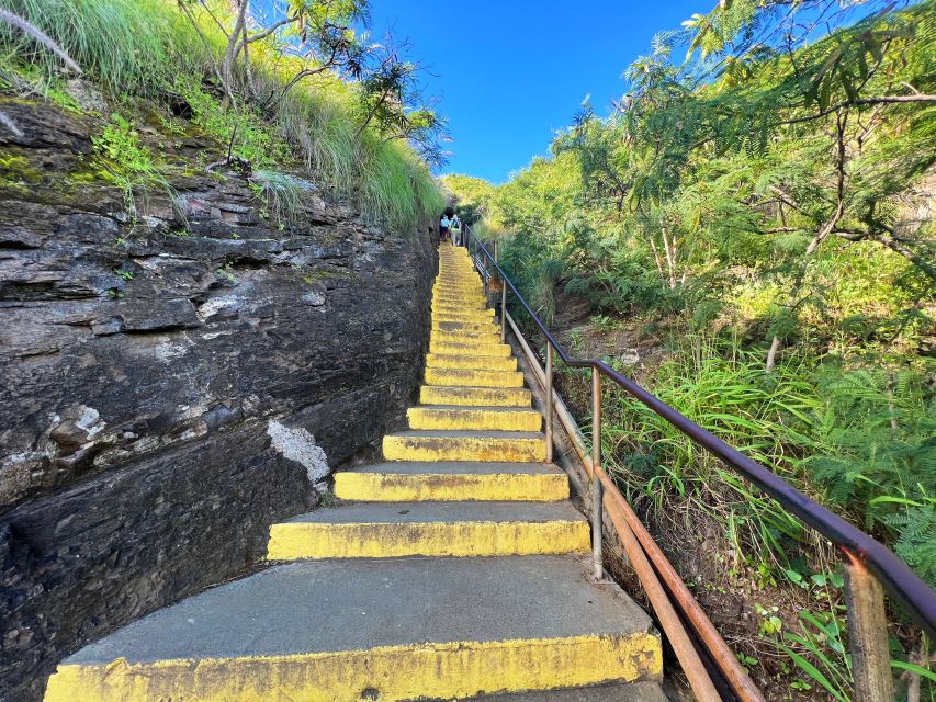 Oahu: Diamond Head Crater Hike and North Shore Experience - Halona Blowhole and the eastern coast