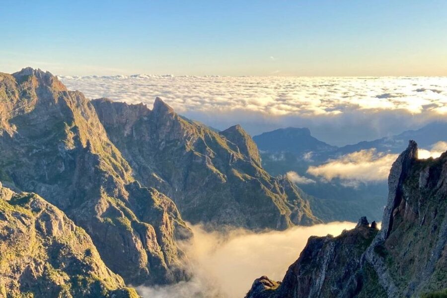 Pico Do Arieiro Pico Ruivo Sunrise or Morning Hike Transfers - Why the Pico do Arieiro transfer is useful