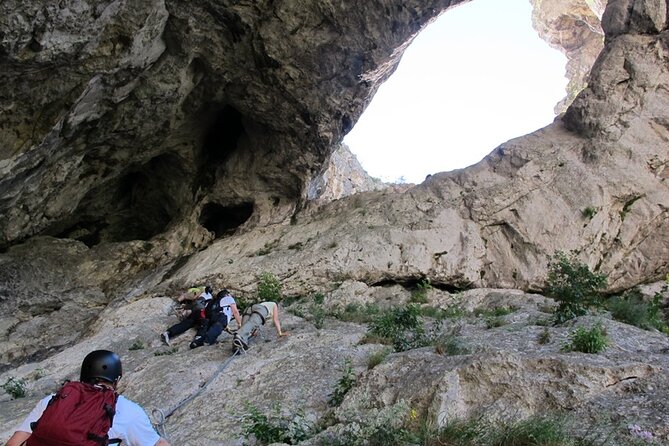Private Hiking OR Climbing Experience in beaufitul gorges - A fortified cave beside the climbing route