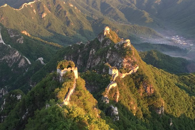 Private Hiking Tour From Jiankou To Mutianyu - Xishanzi village and the first hour uphill