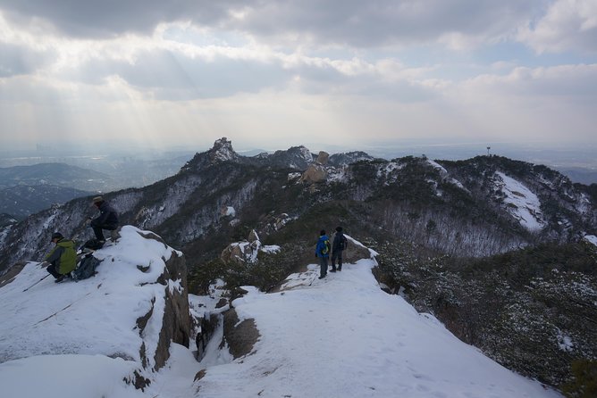 Private Hiking tour to Bukhansan Peak(Baegundae: 836.5m) with Mountain Expert - Who Should Book This Hike?