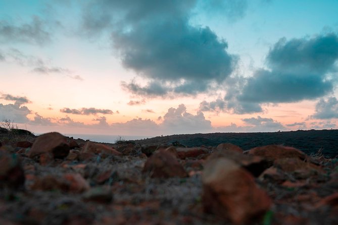Private sunrise hike to Aruba's Natural Pool (Conchi) - Following the guide through the dark