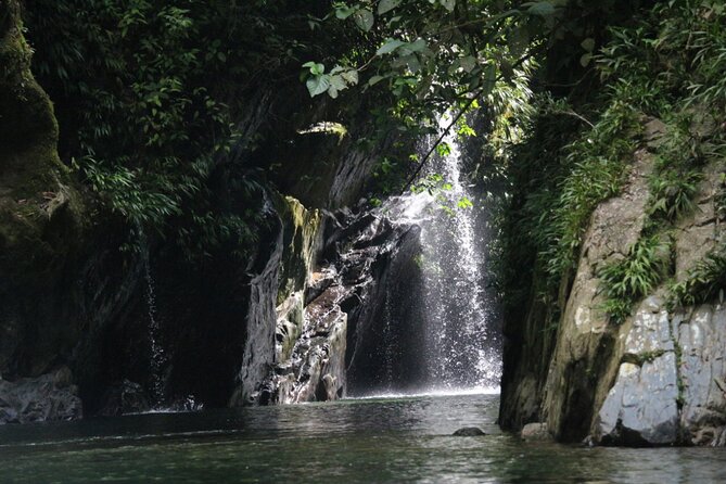 Private tour: hiking to the crystalline MELCOCHO river from MEDELLÍN - Cocorna brings mountains and waterfalls into view