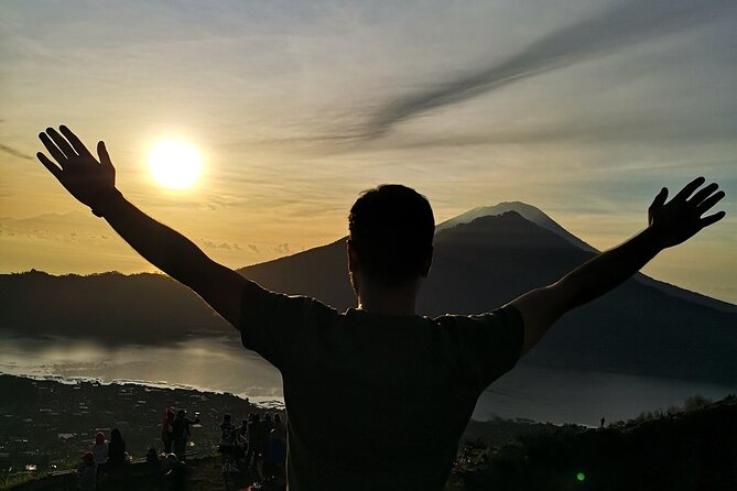 Private Tour : Mount Batur Sunrise Trekking With Private Guide - The descent and the coffee plantation stop