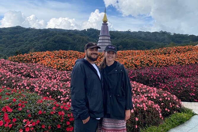 Private Tour to Doi Inthanon including Twins Pagodas and Hiking - Wachirathan Falls: A Powerful Half-Hour Stop