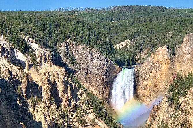 Private Yellowstone Tour: ICONIC Sites, Wildlife, Family Friendly Hikes + lunch - The early pickup is practical, not glamorous