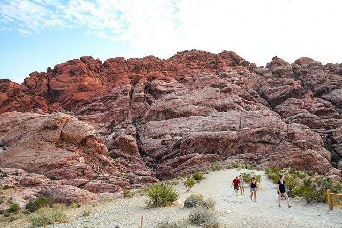 Red Rock Canyon Hike with Transport from Las Vegas - How difficult is the hike?