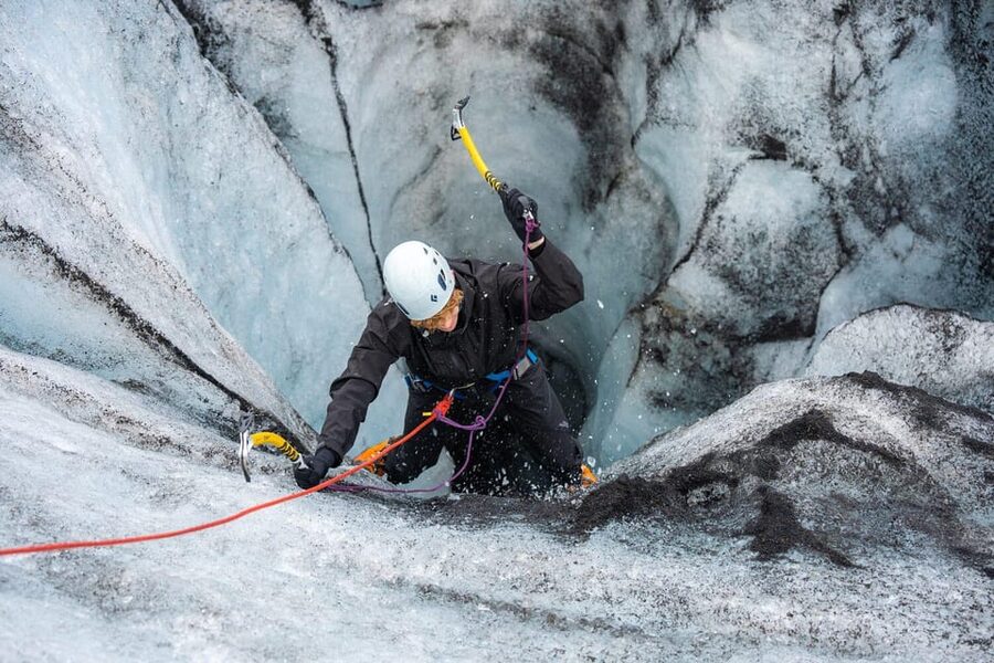 Reykjavík: Sólheimajökull Glacier Hike & Ice Climbing Intro - Weather, daylight, and what to pack