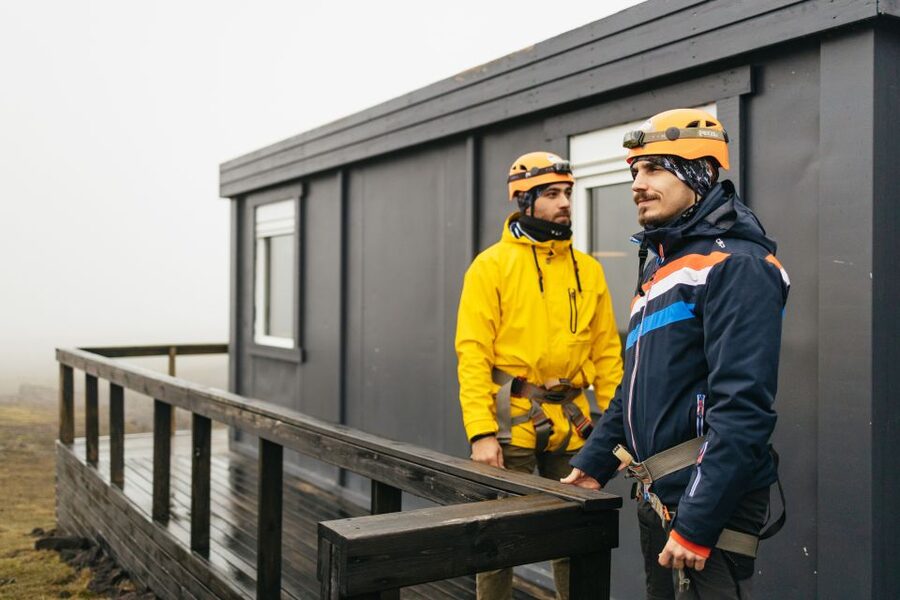 Reykjavik: Thrihnukagigur Volcano Guided Hiking Day Trip - The return hike and warm soup