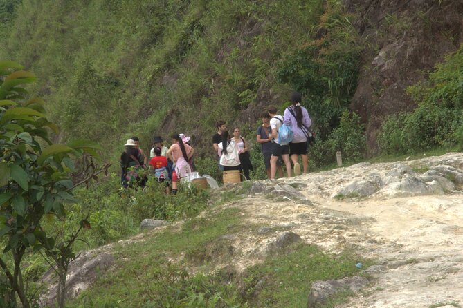 Sa Pa Full Day Trekking Tour - Lao Chai, village life, and the Muong Hoa valley
