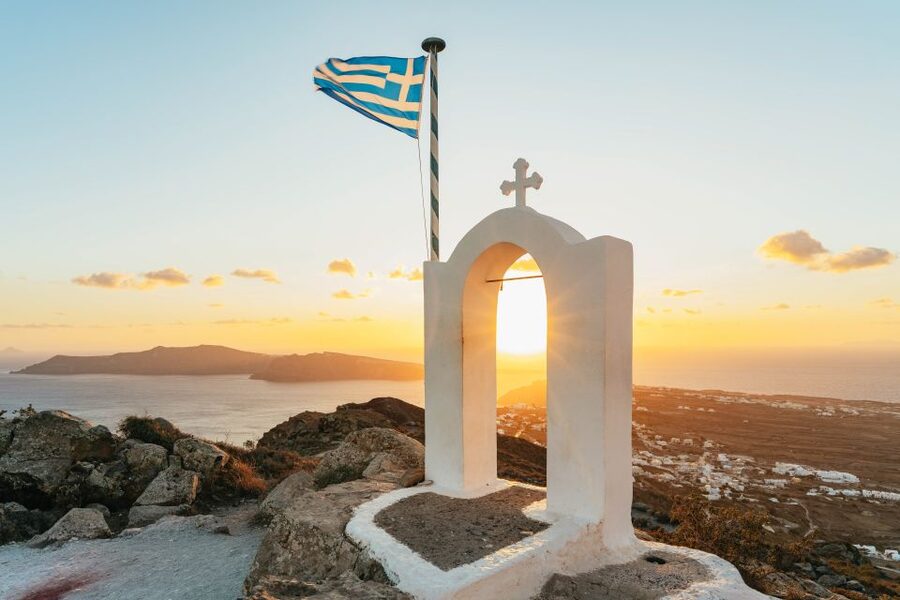 Santorini: Caldera Trail Guided Hike and Sunset Viewing - Why this Santorini hike is worth considering