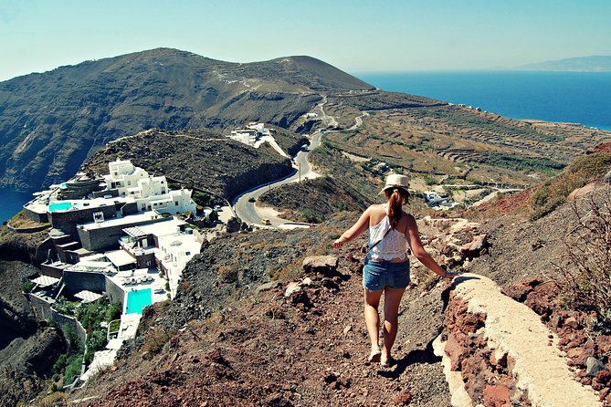 Santorini Caldera Walk Hiking Experience Fira-Oia - Who Should Book This Hike?