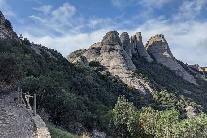 Semi-Private Montserrat Monastery, Funicular & Scenic Nature Walk - Riding the steep Sant Joan Funicular