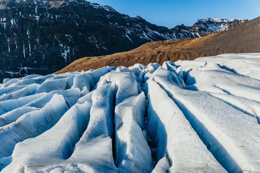 Skaftafell: Falljokull Glacier Easy Group Hike - Who should book this hike?