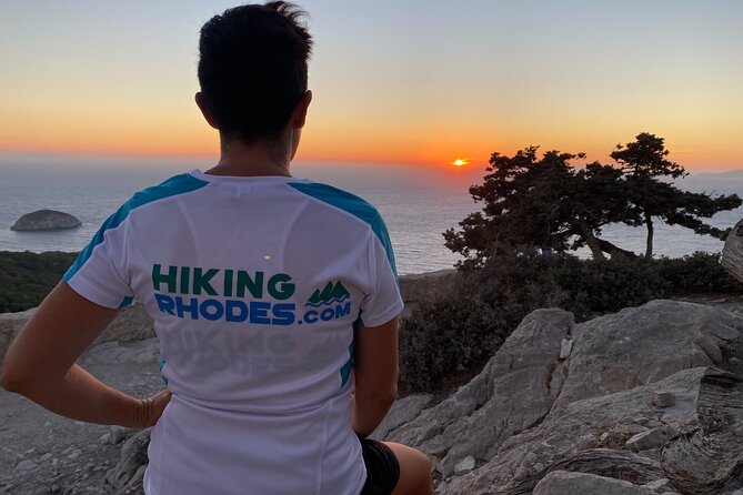 Small Group Hiking Sunset in Monolithos - Fitness, heat, and what to bring