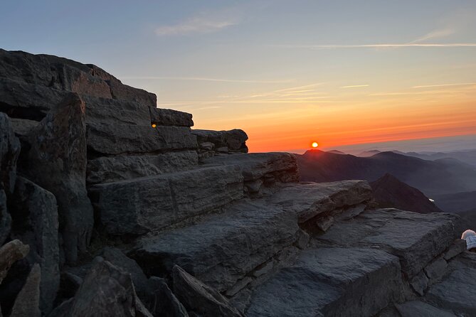 Snowdon Sunrise Hike - Why the small group matters
