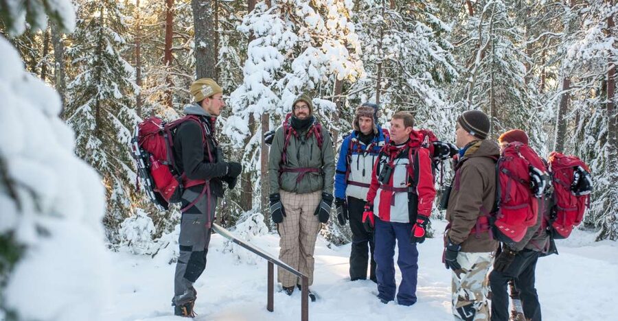 Stockholm: Winter Snowshoe Full-Day Hike - A campfire lunch in the middle of the day
