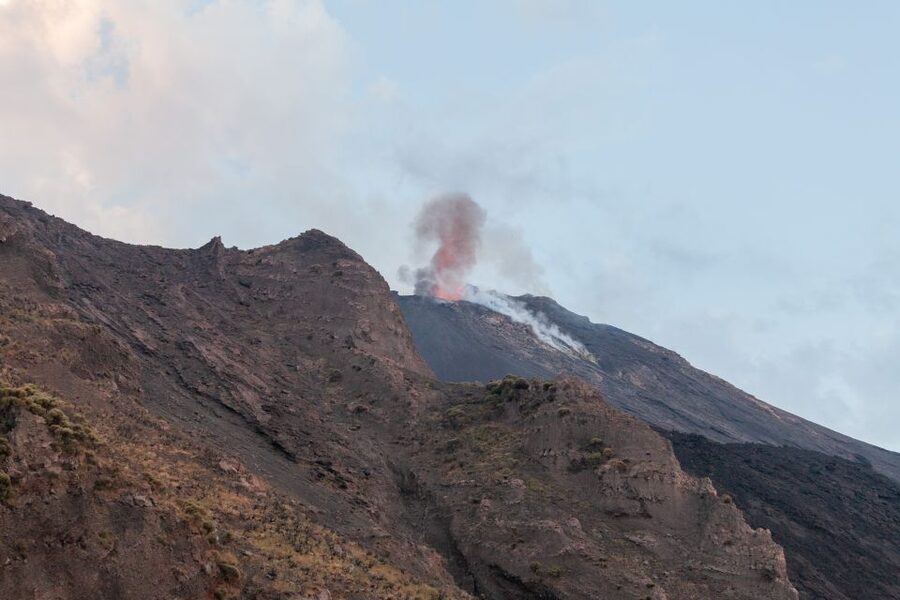 Stromboli: Sunset Trekking at Sciara del Fuoco - The dark descent needs care