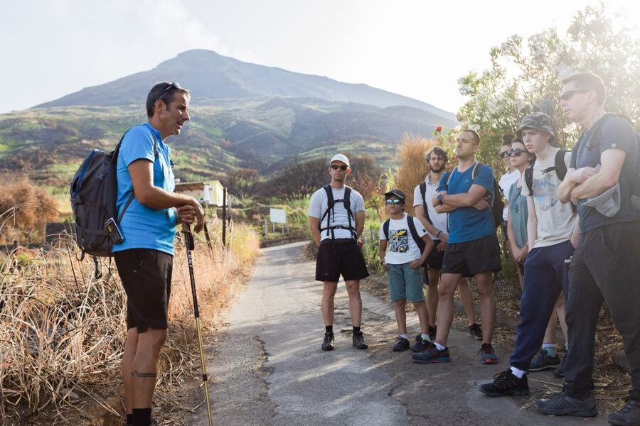 Stromboli: Sunset Trekking at Sciara del Fuoco - What the guides add to the experience