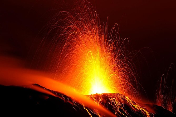 Stromboli: sunset trekking to Sciara del Fuoco - Ashàra - Key points before you book