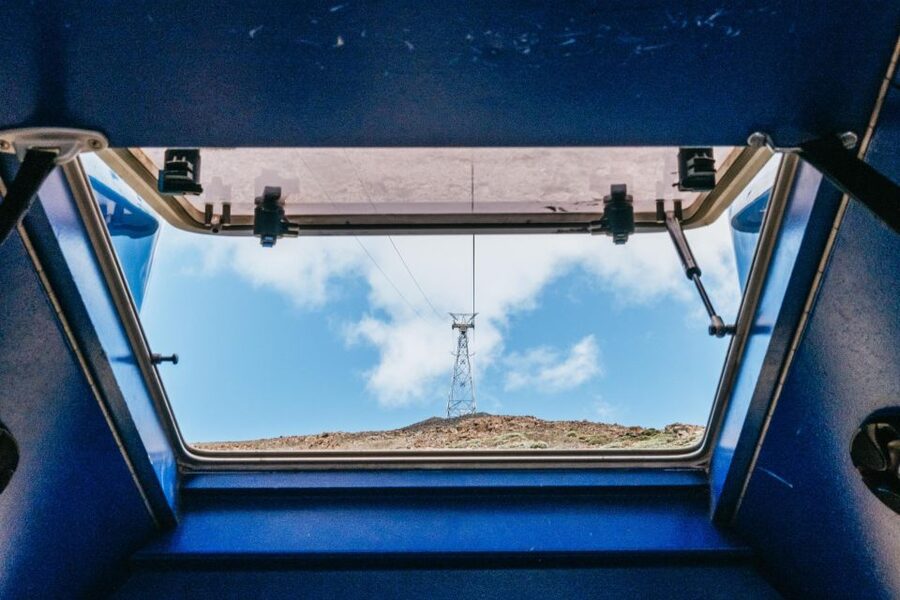Tenerife: Mount Teide Summit Hiking Adventure with Cable Car - What the guide adds to the mountain