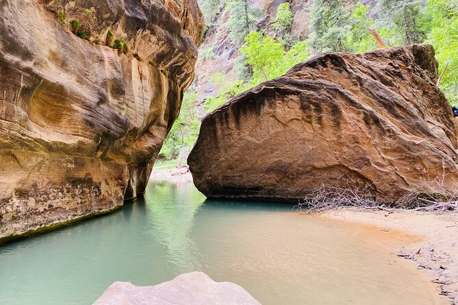 The Narrows: Zion National Park Private Guided Hike - How hard is the Narrows hike?