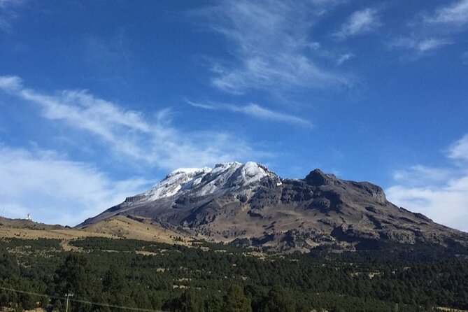 Trekking Through The Volcanoes - The road section and the return to Paso de Cortés
