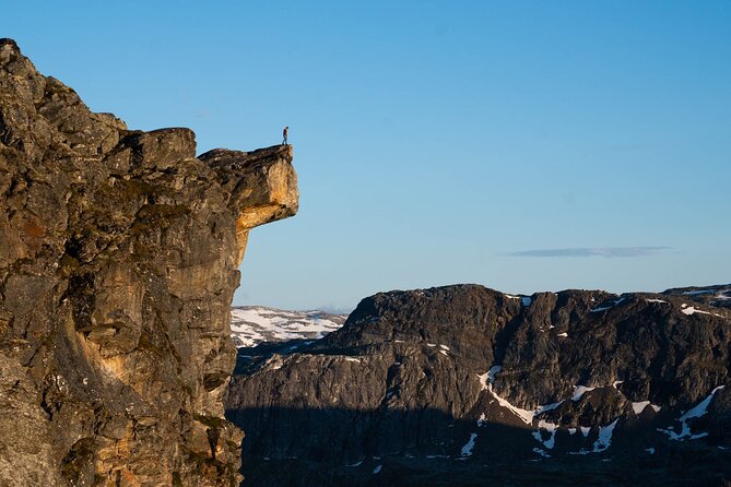 Trolltunga Classic Overnight Hike - The overnight pause and included meals
