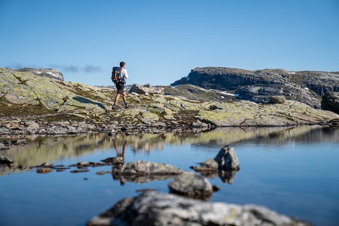 Trolltunga Classic Overnight Hike - The guides are a major part of the appeal