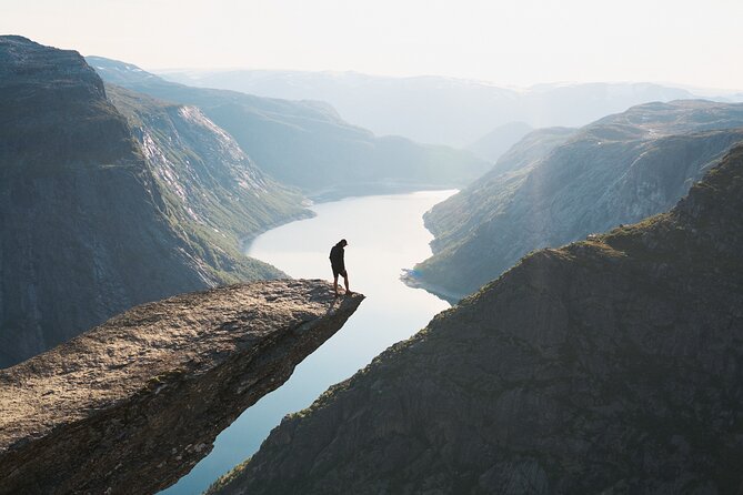 Trolltunga Classic Overnight Hike - Who should book this hike?