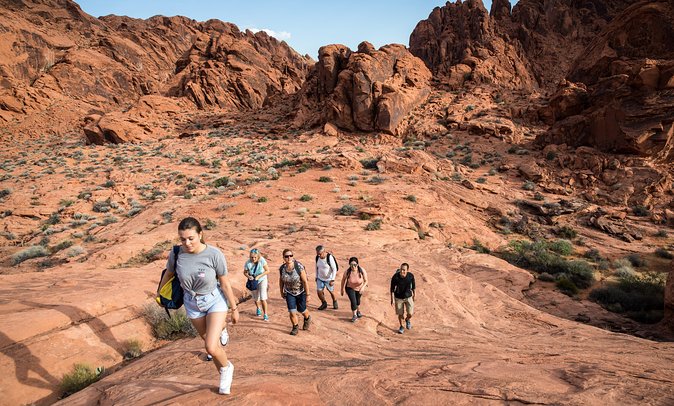 Valley of Fire Guided Hike from Las Vegas - Choosing between the easy, moderate, and difficult hikes