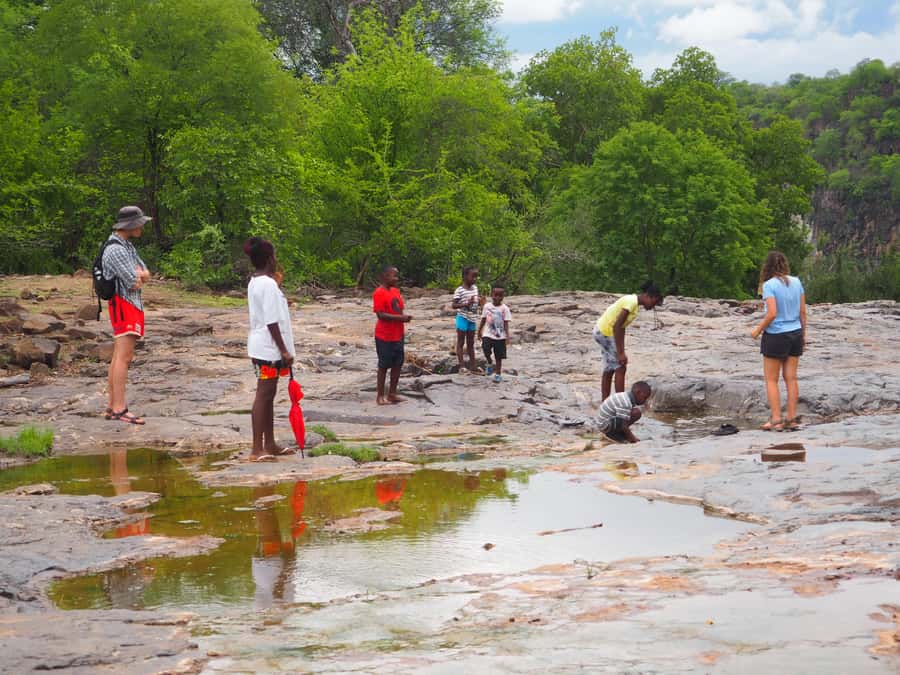 Victoria Falls Gorge Hike & Farm to Table Village Lunch - Should you book the Batoka Gorge and farm lunch?
