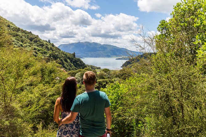 Volcanic Valley Self Guided Walking and Hiking at Waimangu - The shuttle bus back uphill