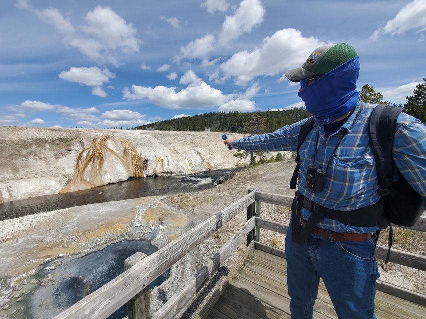 Yellowstone: Upper Geyser Basin Hike with Lunch - Fitness, weather, and what to pack